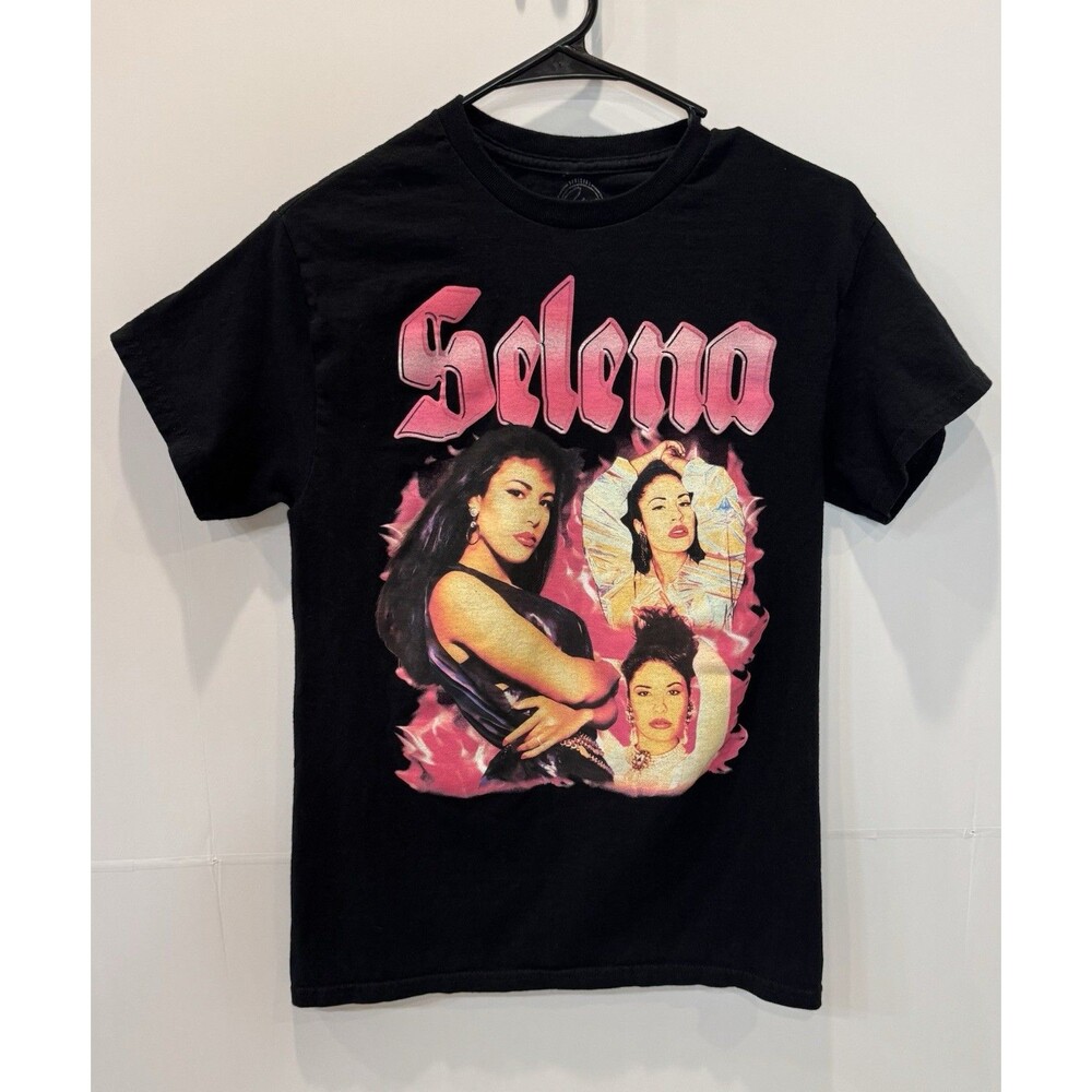 Selena Graphic Band T-Shirt Women's Small Black Short Sleeve Crew Neck Music Tee
